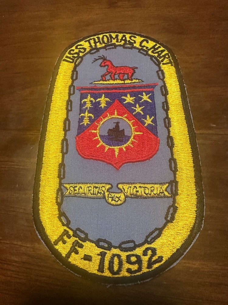 Vintage US Navy USS Thomas C. Hart FF-1092 Ship Patch