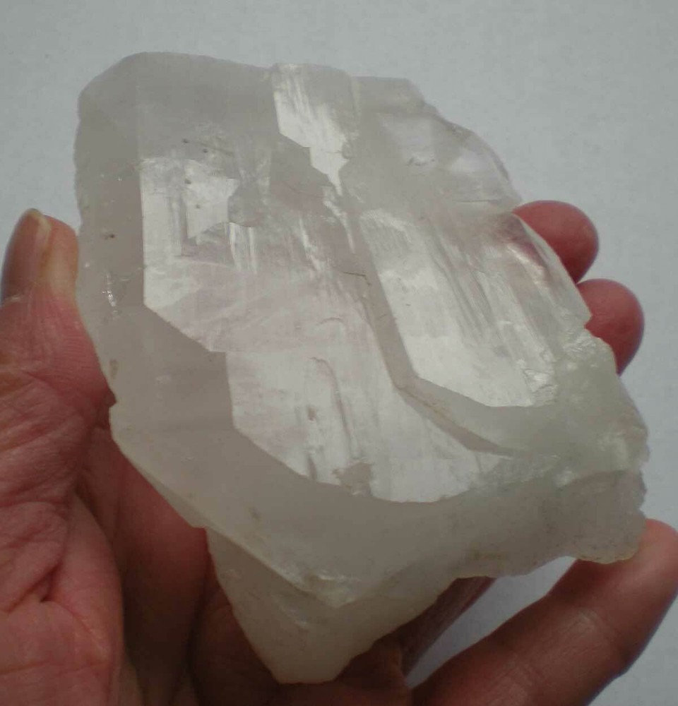 Clear Quartz Faden Crystal r592