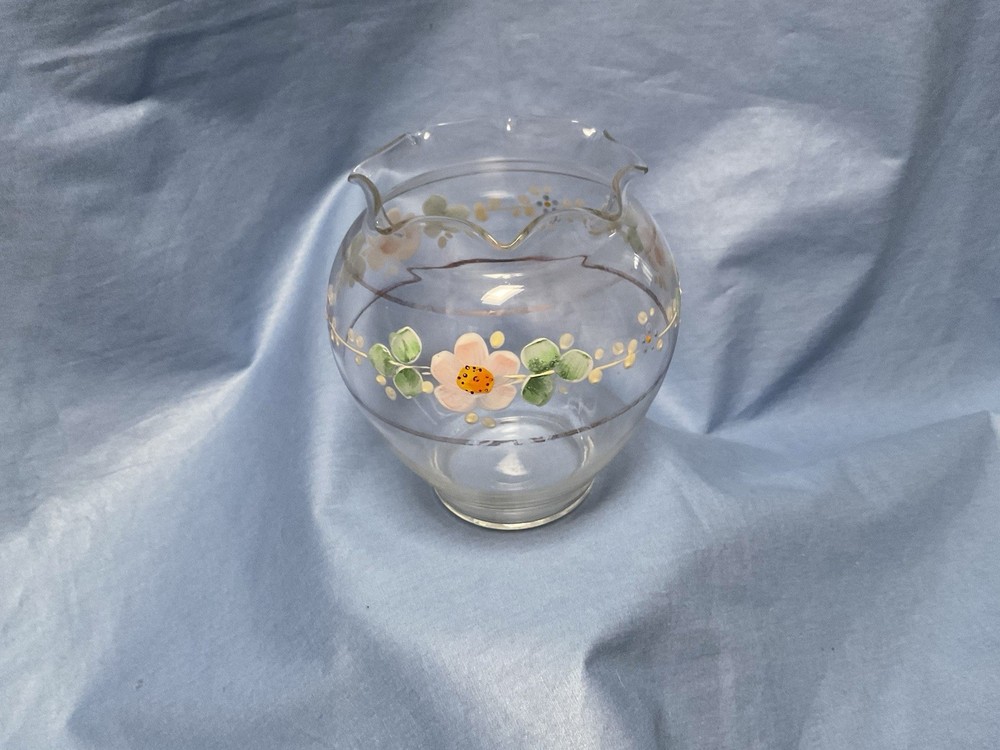 Small Floral Painted Vase (613)