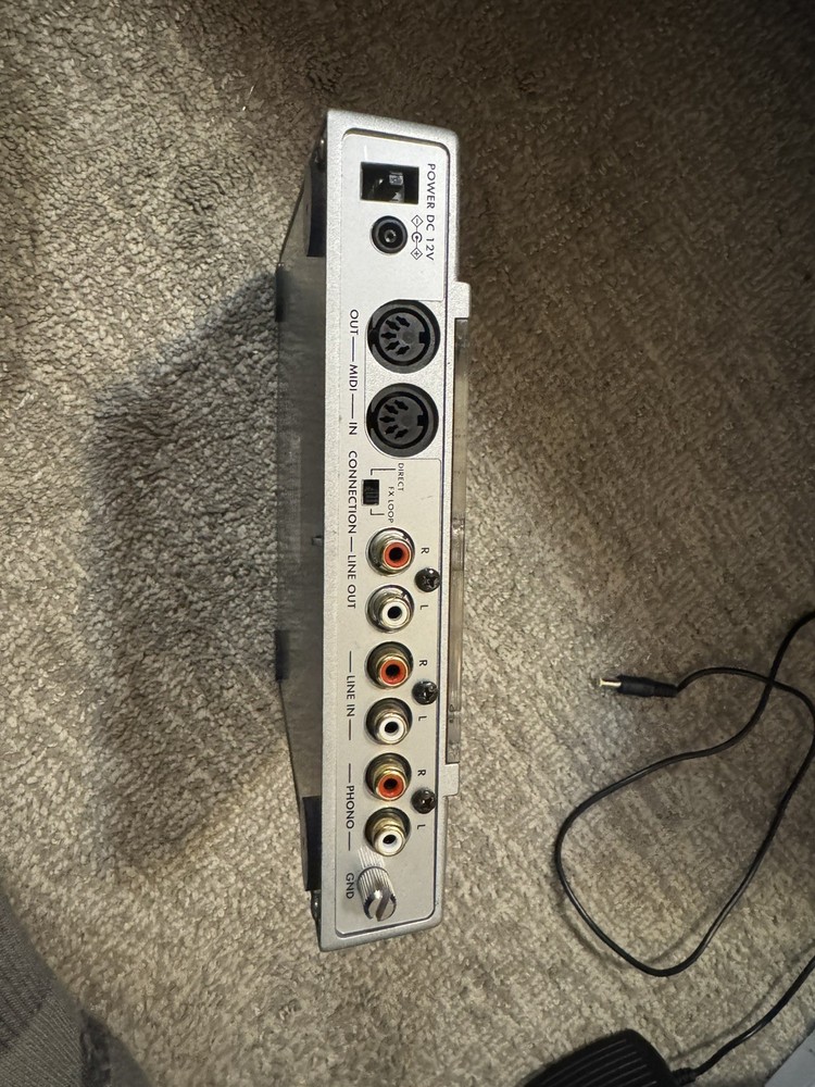 KORG KAOSS PAD KP-2 DJ Sampler Processor Effector from missing knobs