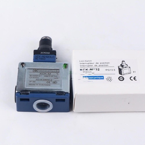 1PC New Schneider XCKM102 Limit Switch Fast Delivery