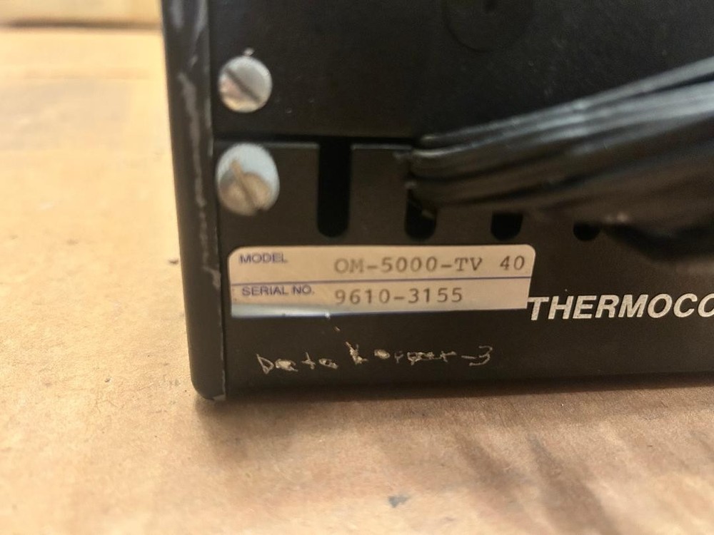 Omega OM-5000-TV Data Logger