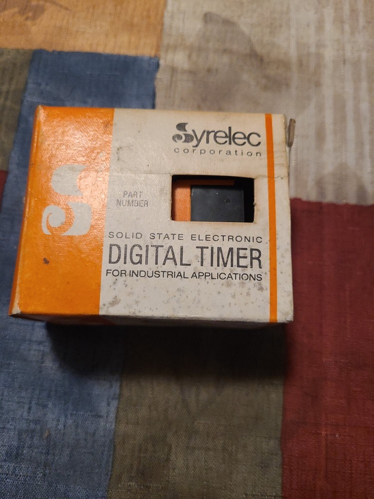 Crouzet Syrelec PAR2B Timer 12V DC 12d