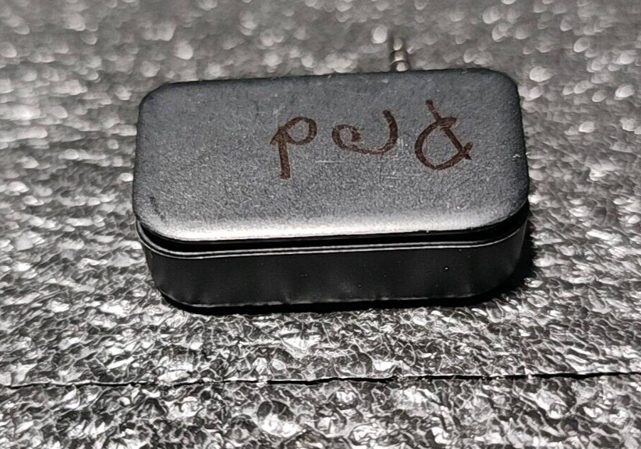 ID TECH  UNIMAG II Secure Mobile MagStripe Credit Card Reader Untested