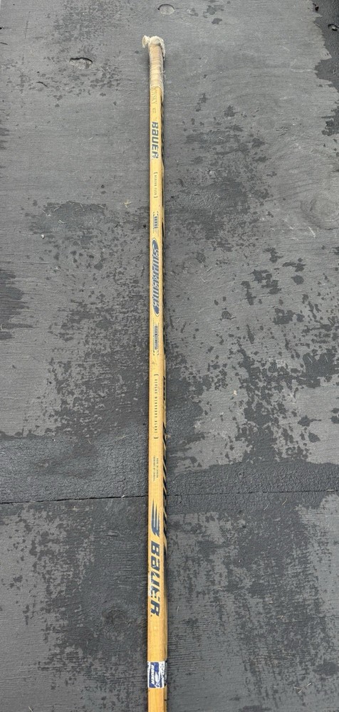 Hockey Player Stick “LOT” (BAUER)
