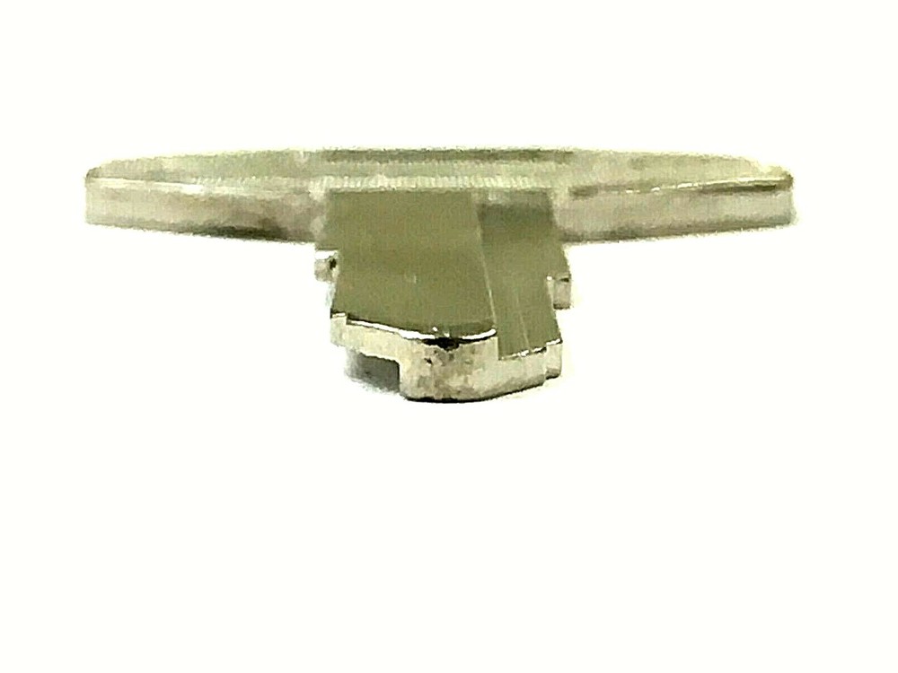 1 Daewoo excavators Construction Equipment X121 DC3 Key Blank