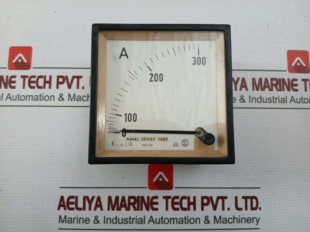 SACI 300/5A Voltmeter