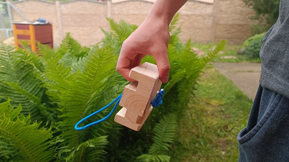 Portable Crimp Block for rock climbing