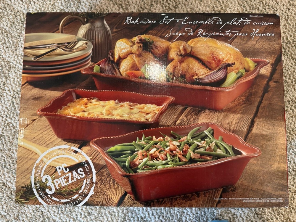 Three-Piece Red Ceramic Stoneware Rectangular Wavy Edge Baking Dish Set