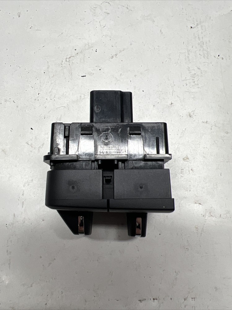 🔥 OEM 2013-2018 RAM Trailer Brake Control Module Switch 68105206AC