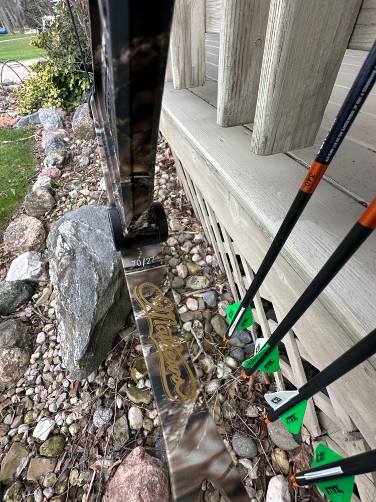 Mathews DXT Right Hand 27/70