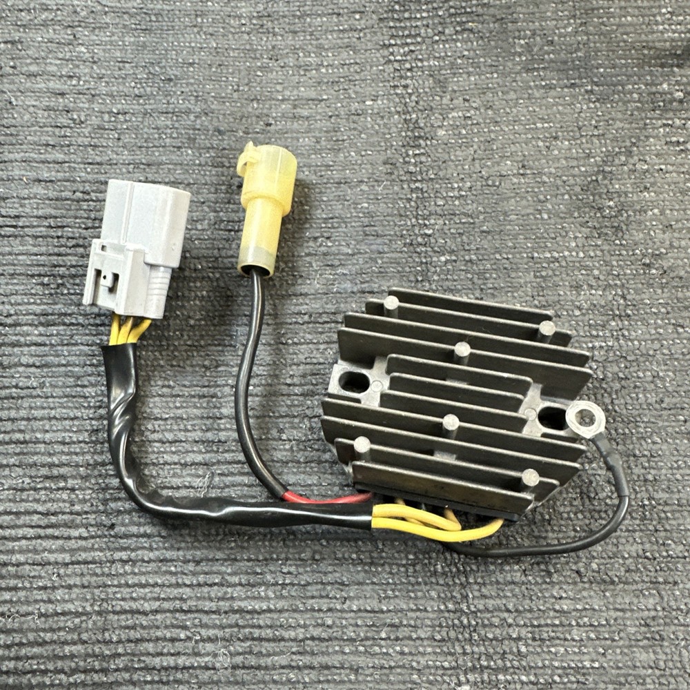 TESTED Mercury 25 HP 4 Stroke Outboard Rectifier Regulator 898103T14 OEM