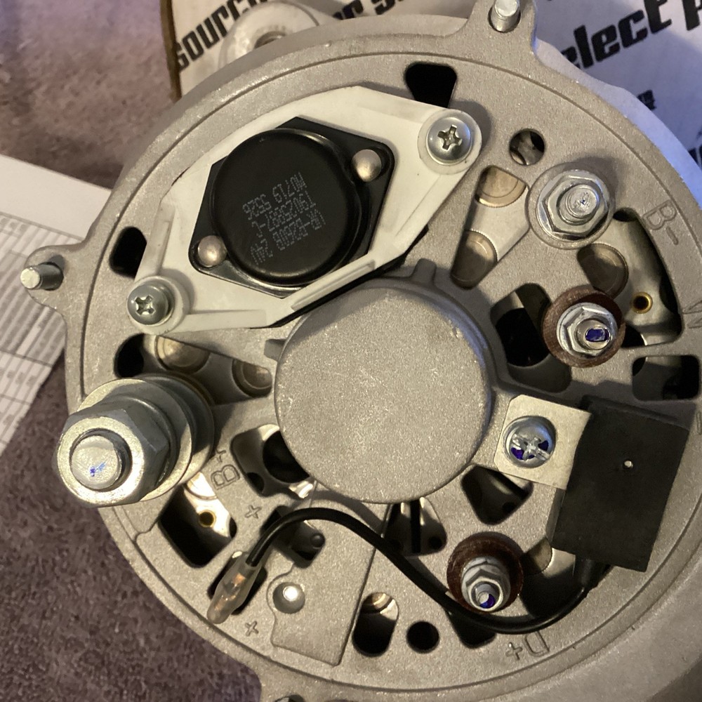 DIXIE / SPS….Alternator ….160-68202….NEW 😀