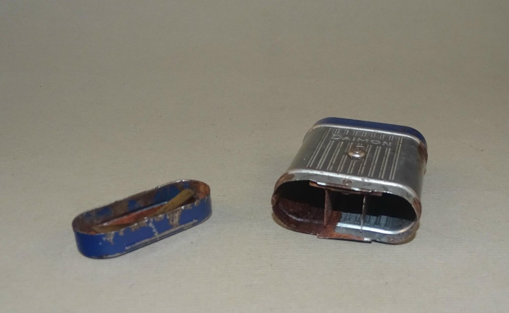 WW2 Small Germany Mini Flashlight DAIMON