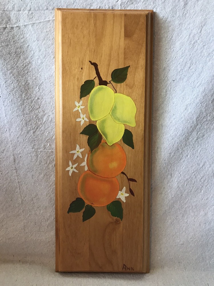 VTG 70’s Hand Painted Kitchen Wood Plaque. Pears 🍐 & Oranges 🍊. Signed Ann