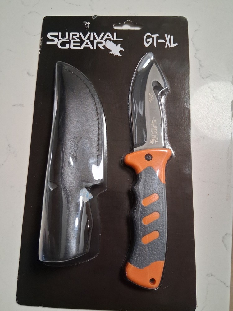 Guthook Hunting Knife fixed blade with case NEW