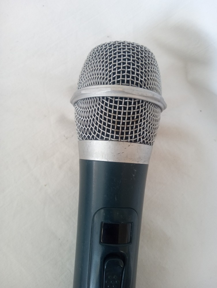 D'COM max2 Wireless Karaoke Microphones - Four Mics 4pcs