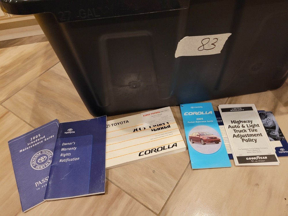 2005 Toyota Corolla Owners Manual