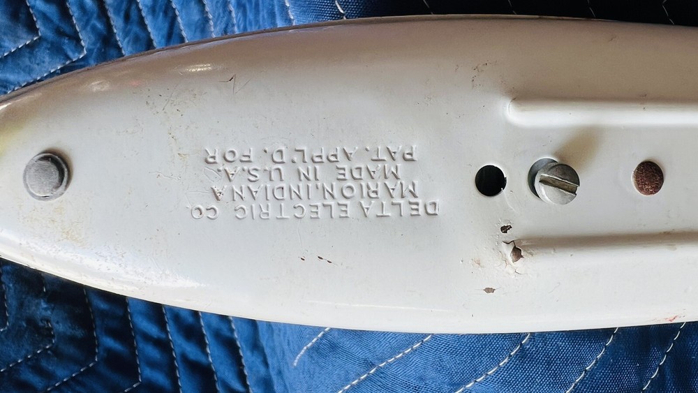 Delta Winner Horn NOS