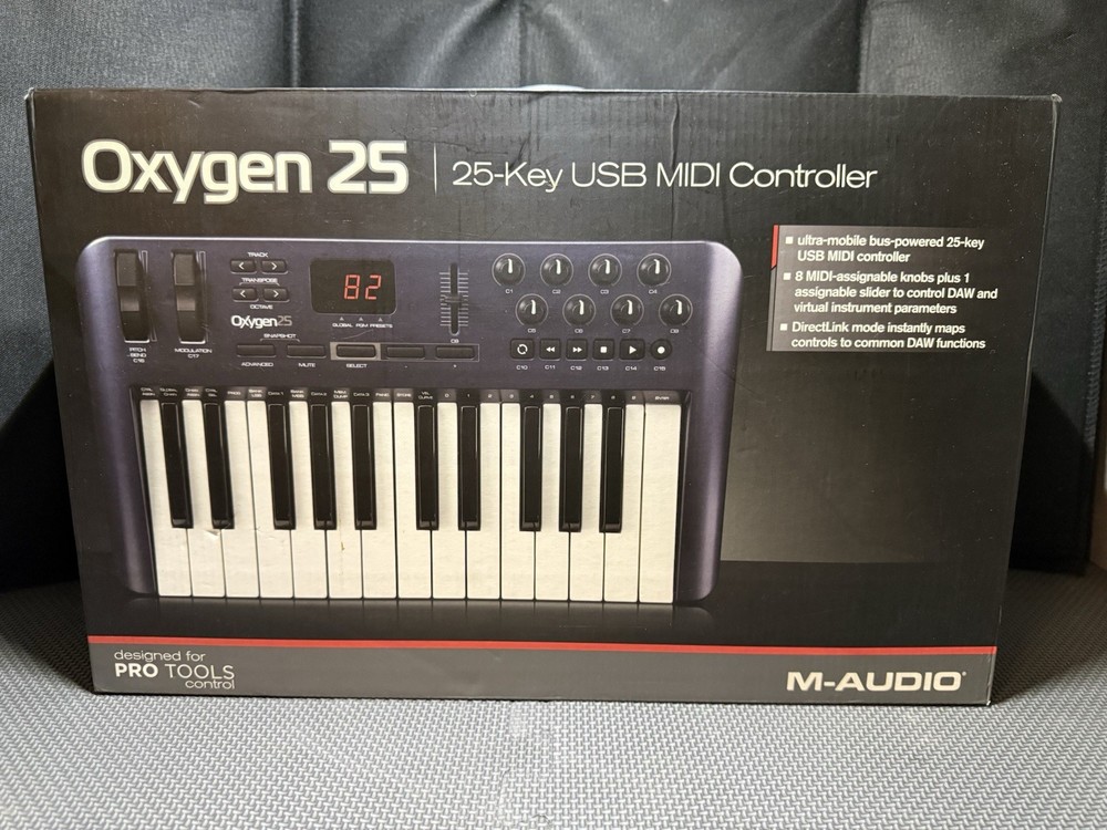 M-Audio Oxygen 25 USB MIDI Keyboard Controller 3rd Gen 25-Key DAW Music Prod.