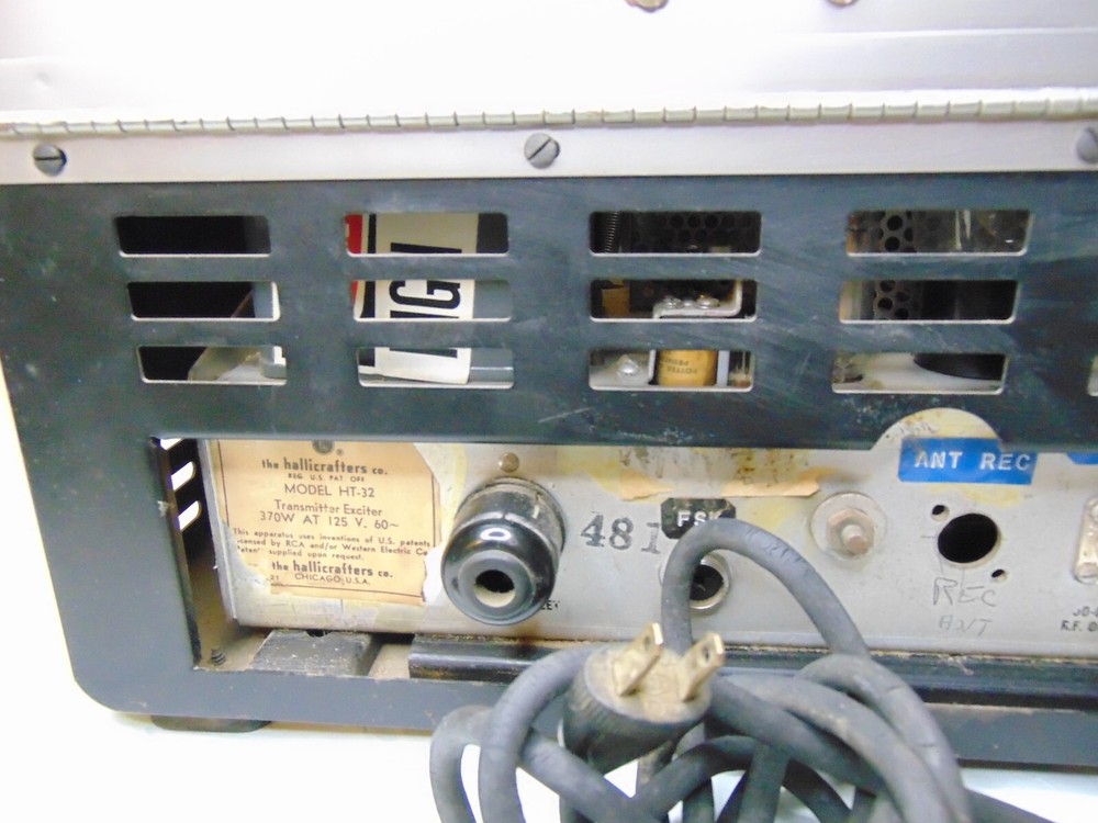 Hallicrafters HT-32 Ham Radio Transmitter