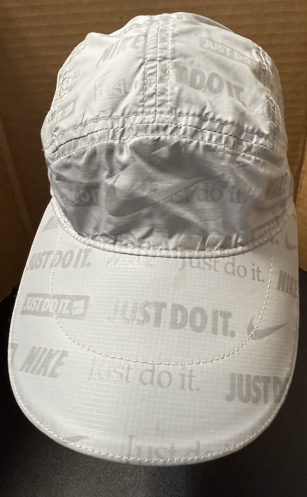Nike Tailwind Ghost Flash Hat Gray Strapback Running Cap All Over Print