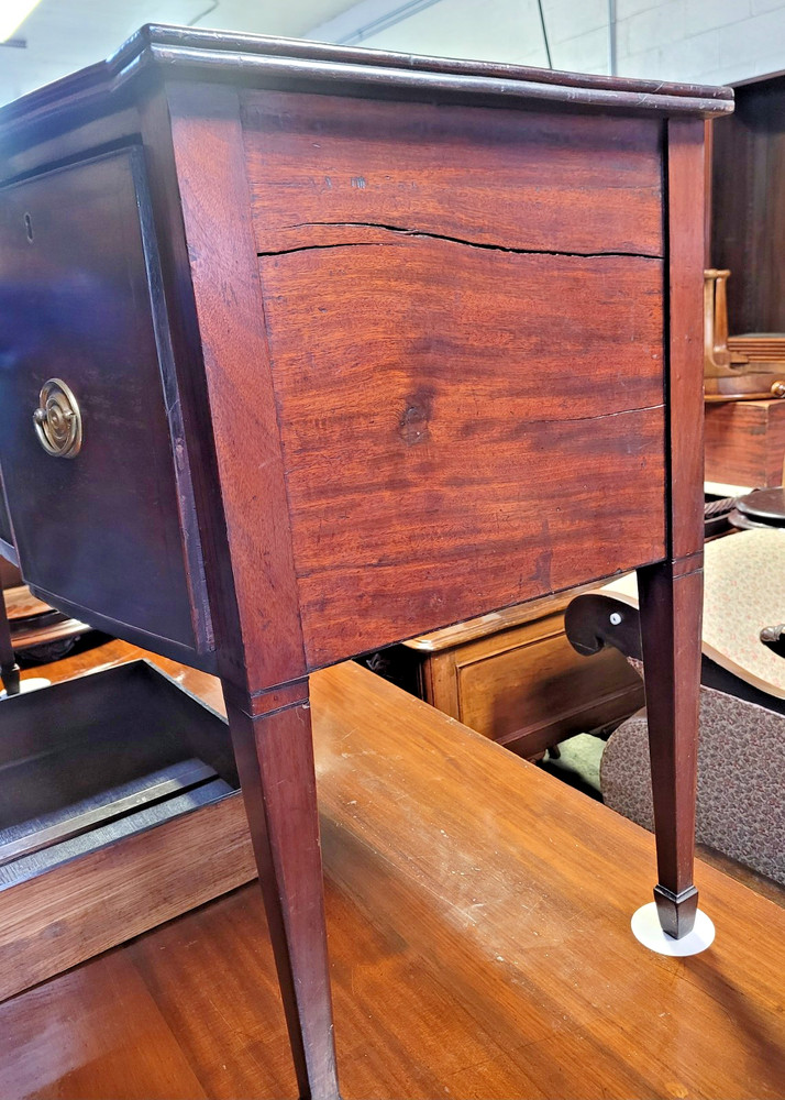ANTIQUE MAHOGANY HEPPLEWHITE BRANDY BOARD CA 1800