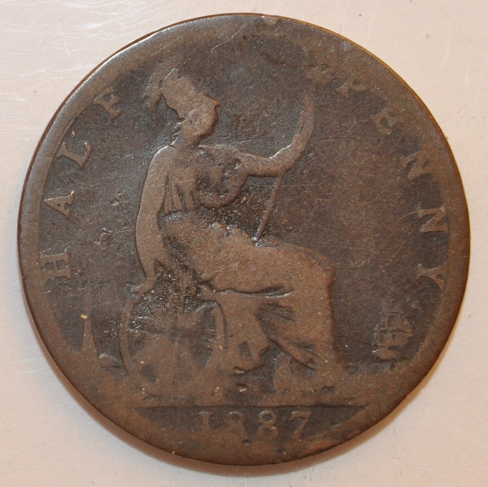 1887 Half Penny Great Britain Lot 101