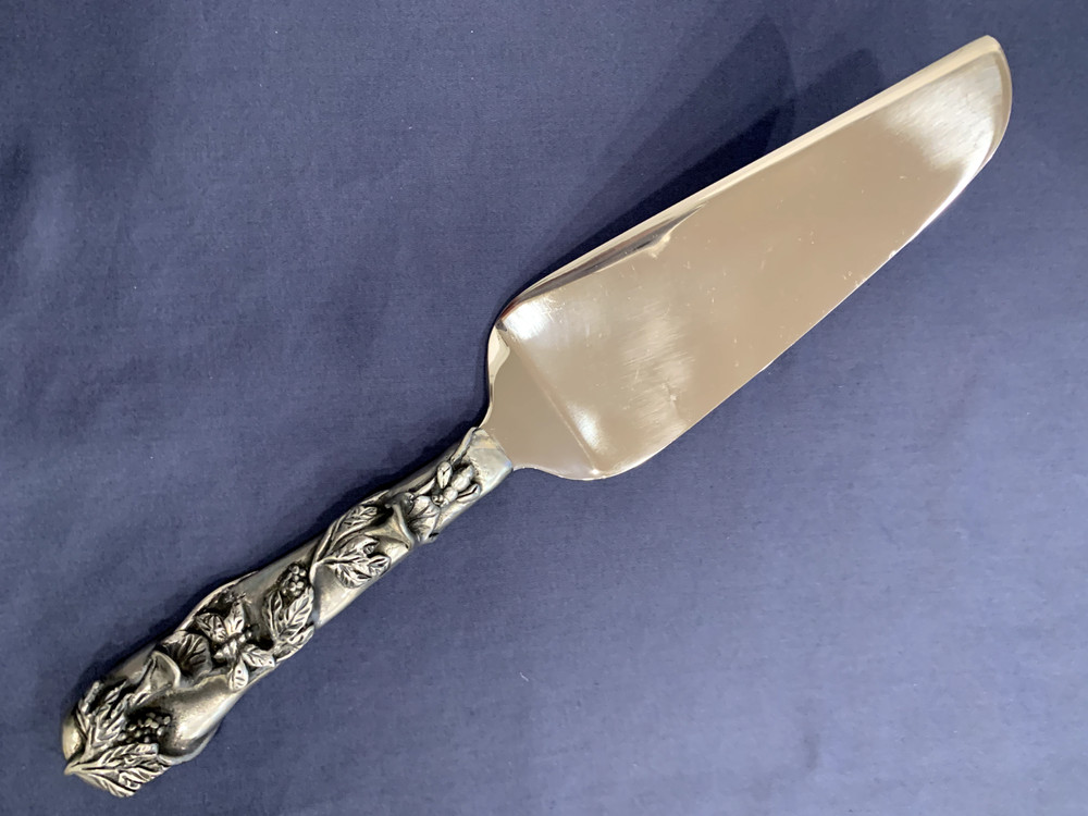 Metal Morphosis 11" Cake Knife [With Original Box & Packaging]