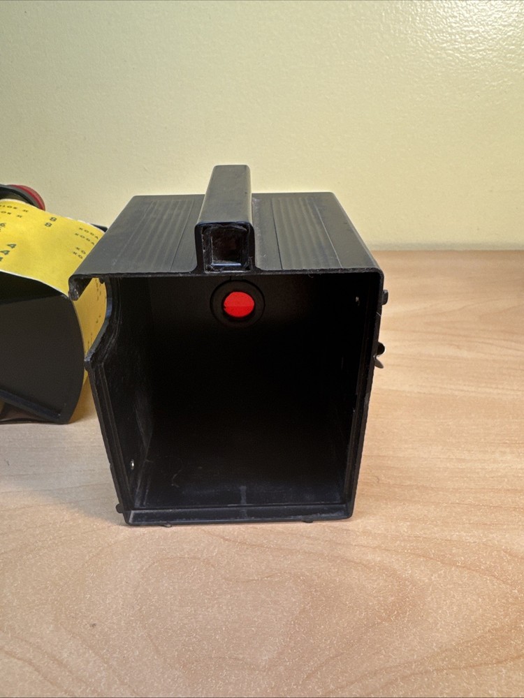 Vintage Herbert George ADVENTURER 620 Box Camera