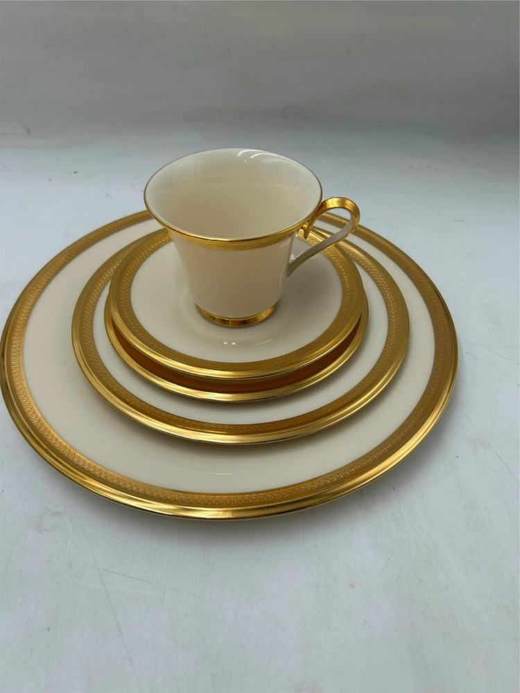 LENOX---ARISTOCRAT---5 PC PLACE SETTING--***MULTIPLES AVAILABLE***