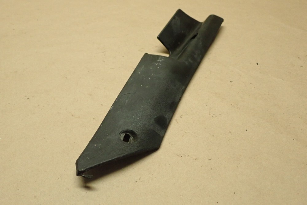 1993 KTM 250 RIGHT SIDE PLASTIC GUARD KM2360R