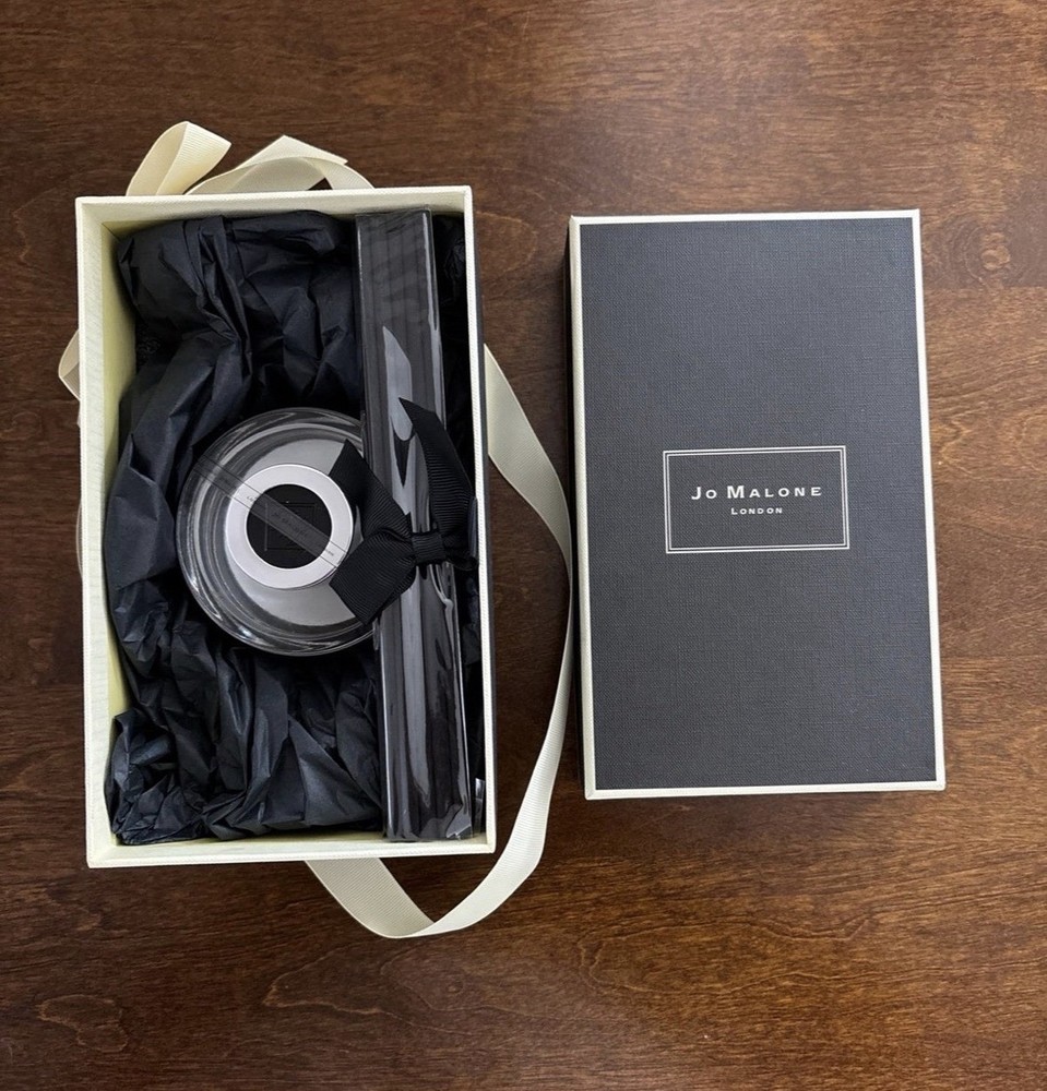 “Jo Malone” Peony & Blush Suede Scent Surround Diffuser 5.6 Oz. / 165mL