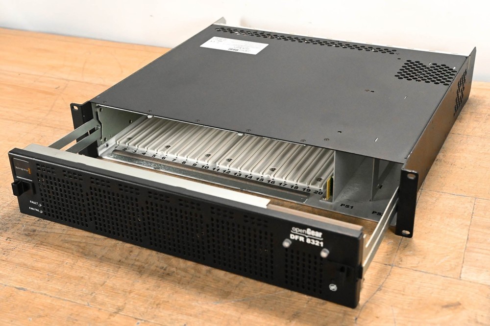 Blackmagic Design DFR-8321 OpenGear Module Frame CG01ULM