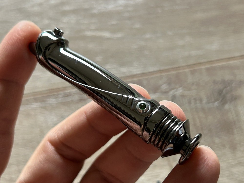 Master Replicas Star Wars Darth Sidious Lightsaber Scaled Replica Licensed