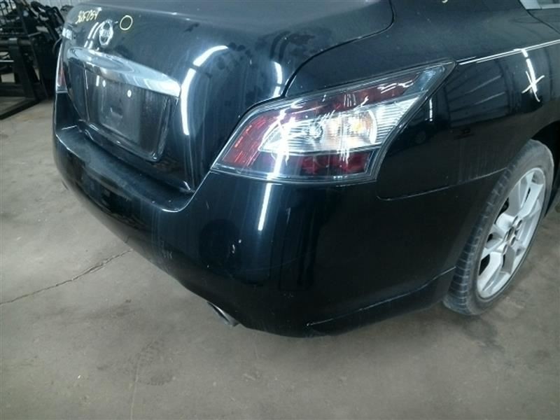 MAXIMA 2013 High Mounted Stop Light 104650029