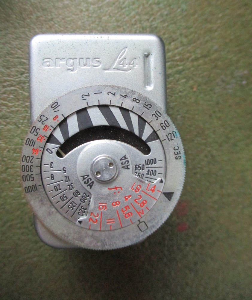 Argus L44 Light Meter Shoe Flash w Leather Case Vintage Germany