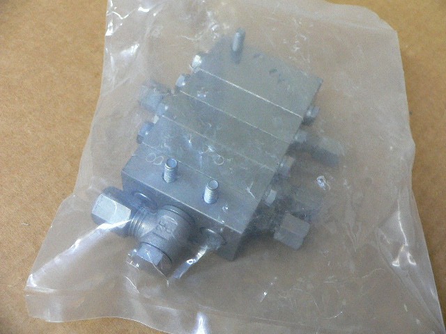 Niigon Niigon.Md.32 Pneumatic Hydraulic Valve