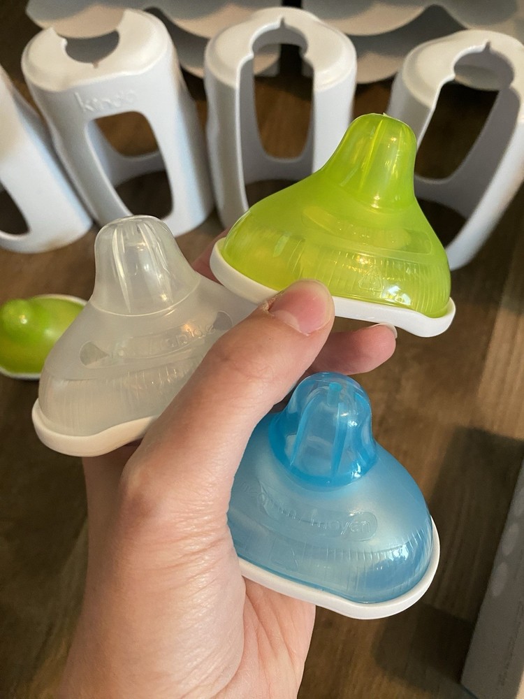 Kiinde Twist Universal Direct-Pump Feeding & Storage System Breastfeeding Lot