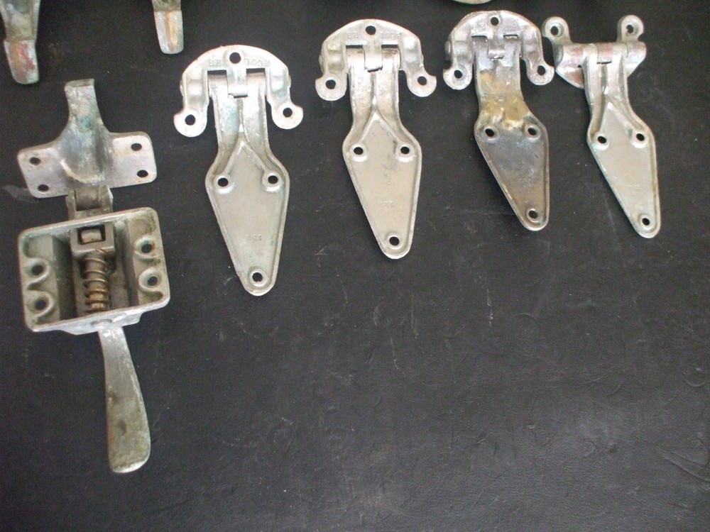 VINTAGE GIBSON ICEBOX HARDWARE HINGES LATCHES AS IS