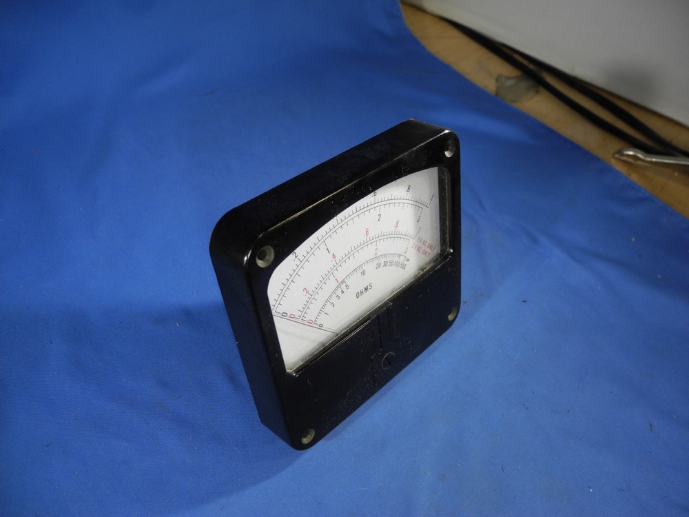Large VTVM Meter Display (NIce Shape!)