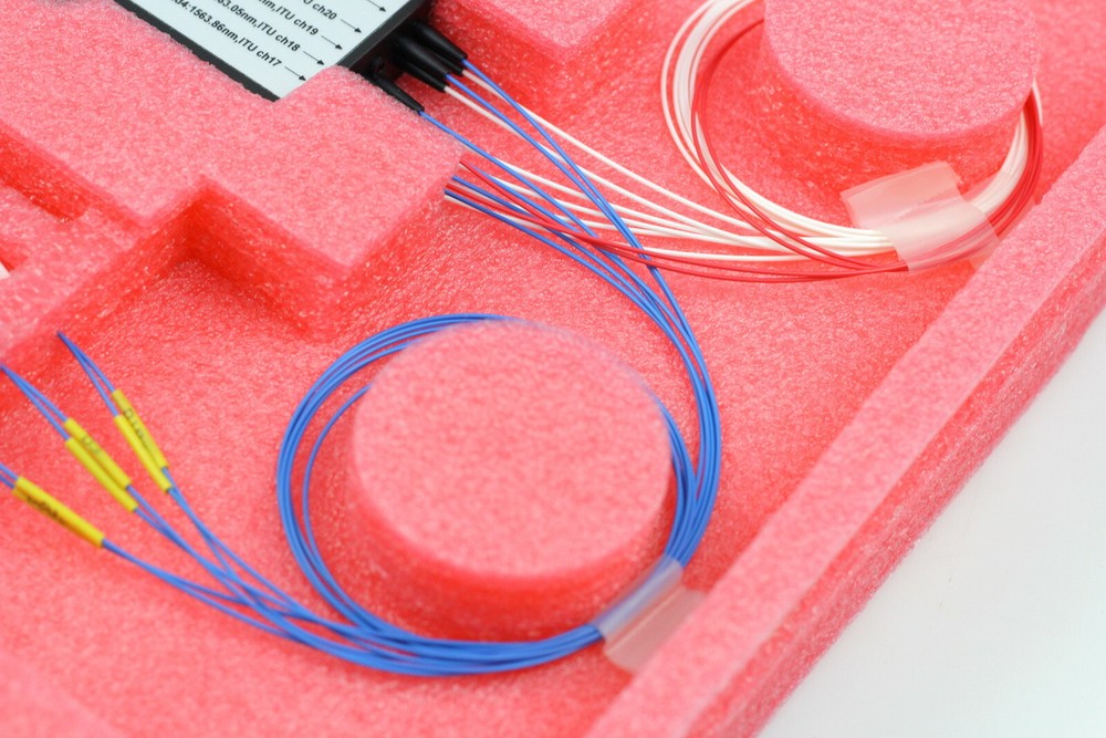 ACCELINK OADM-1-4-C17-09-0.5-LC/UPC-WBC FIBER OPTIC