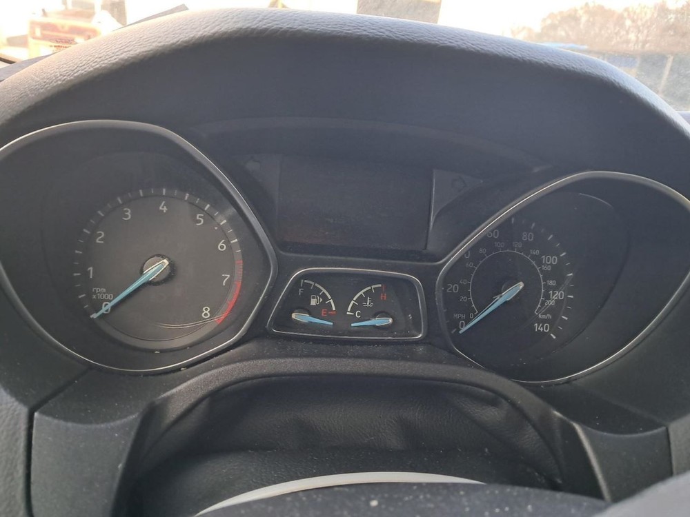 Fuse Box Engine VIN 2 8th Digit Fits 17-18 FOCUS 4892041
