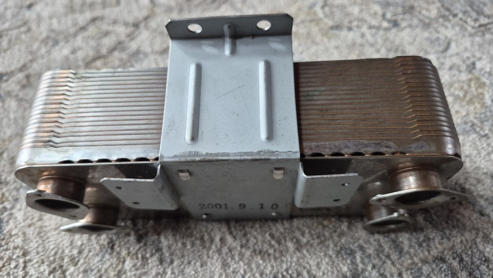 Gas Boiler 18 Plate Copper Brazed Heat Exchanger Of Unknown Orgin