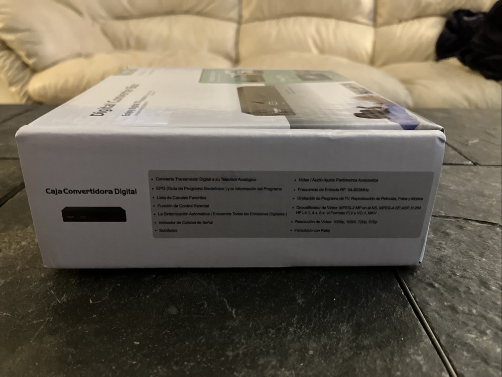iView 3300STB Digital Converter Box with remote TESTED