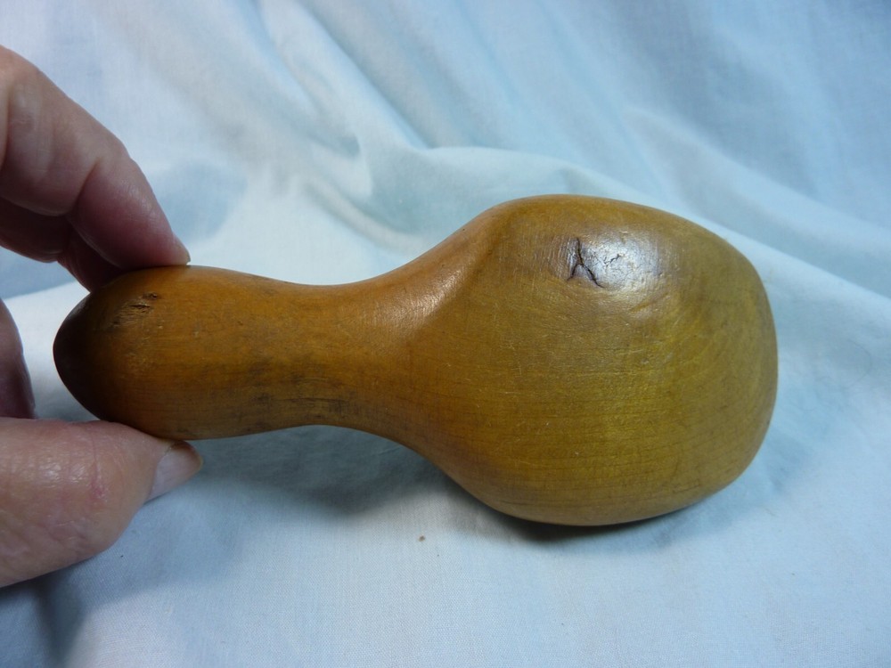 VINTAGE WOODEN SOCK DARNING SEWING TOOL