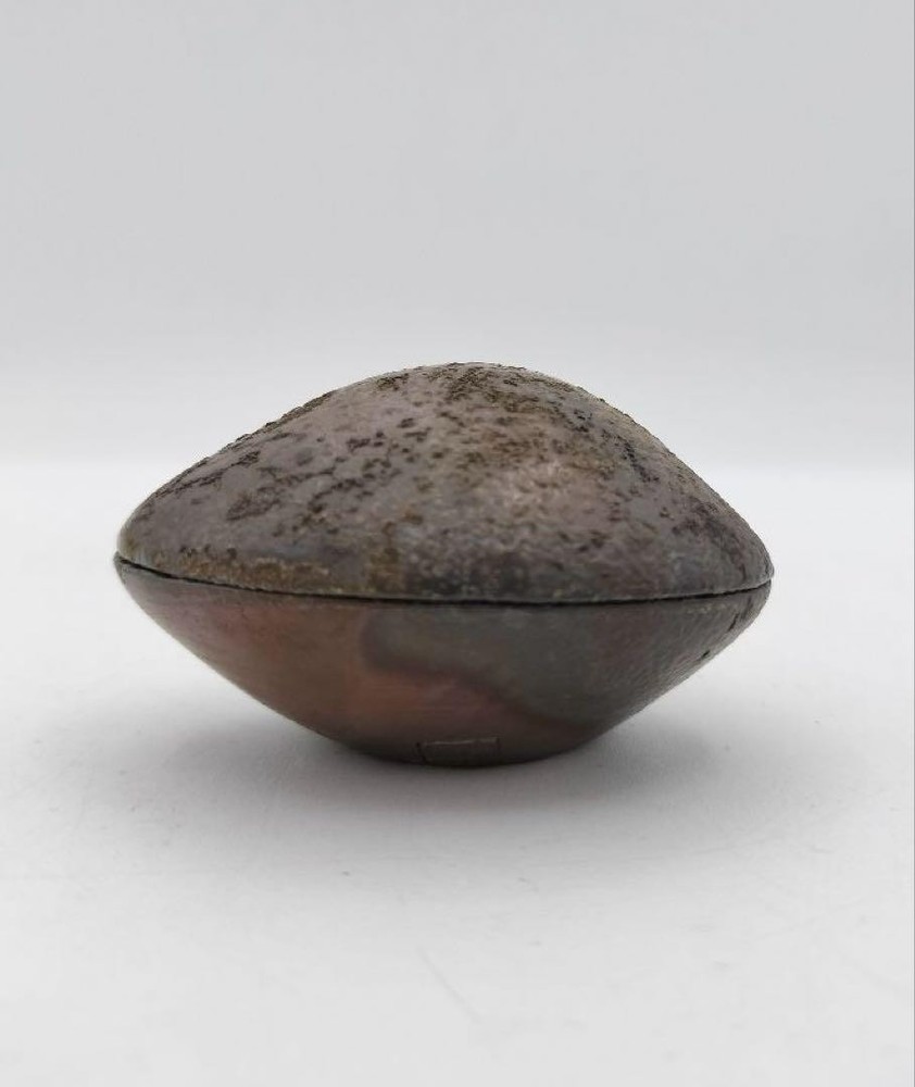 Vintage Japanese Kogo Shell Incense Container Clam Shell Bizen Ware Kimura Toho