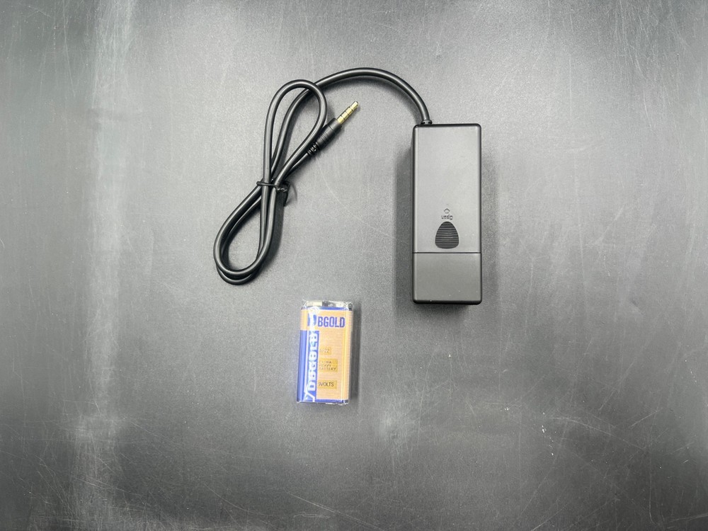 IK Multimedia iRig Pre Microphone Interface (For iPhone, iPod Touch, iPad)