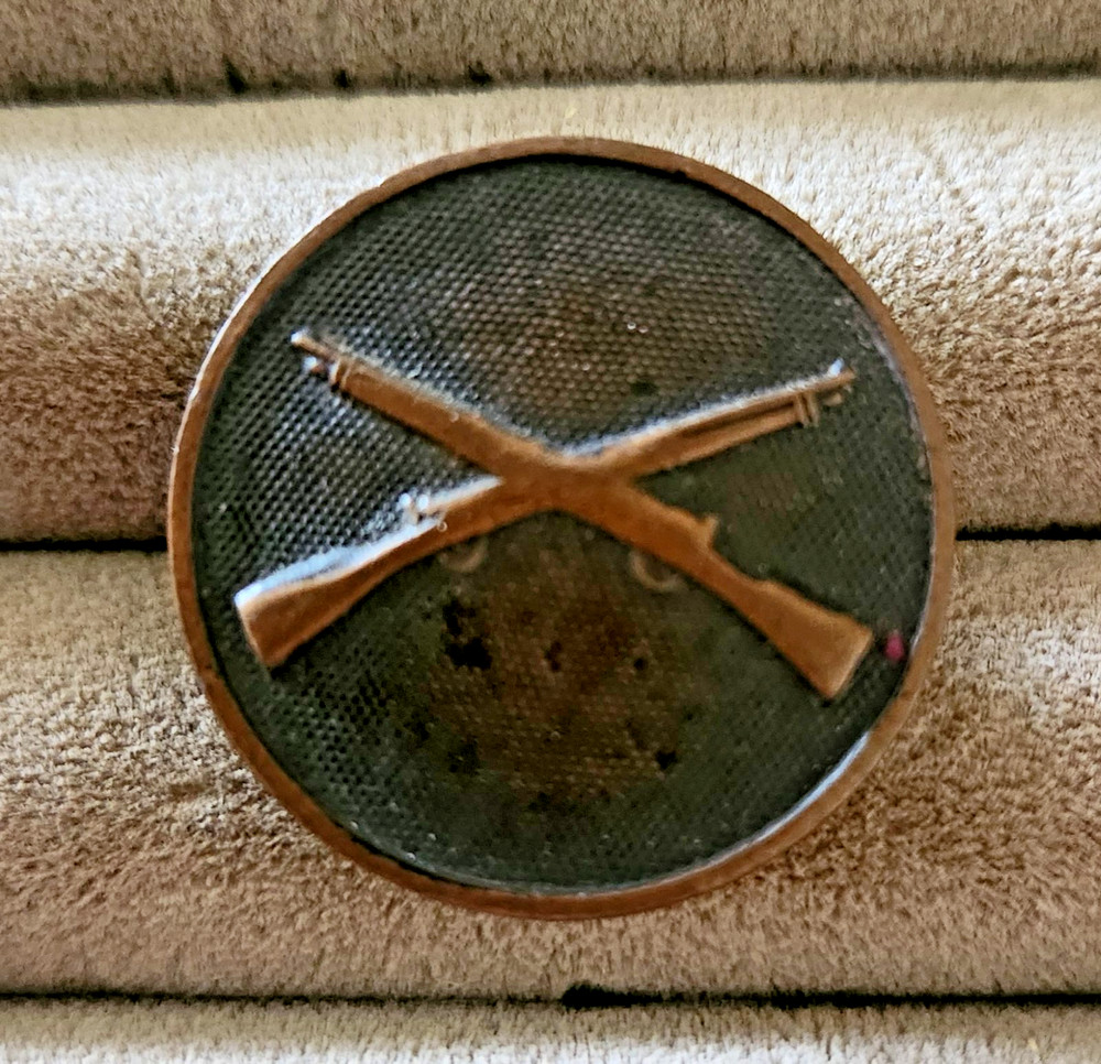 WW1 Infantry Corps Enlisted Collar Disk US Army SB