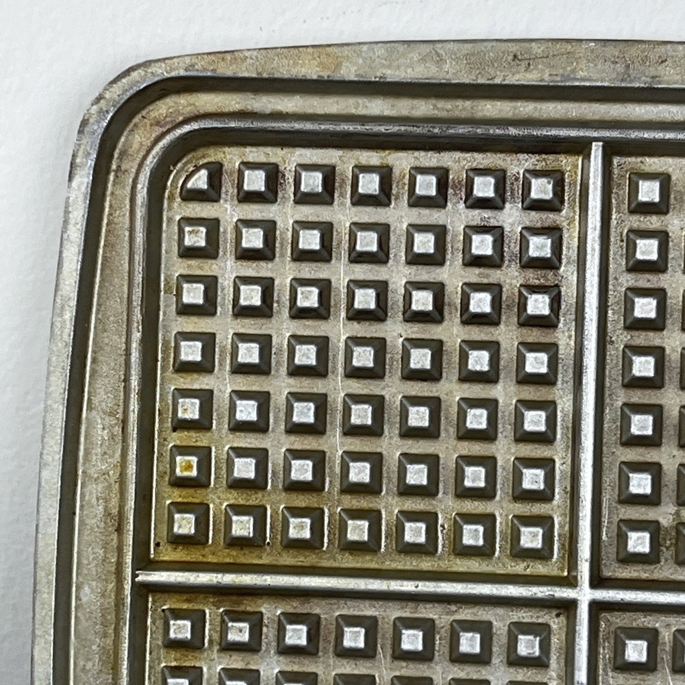 Sunbeam Waffle Iron Replacement Plate Belgian Grid Cooking Surface